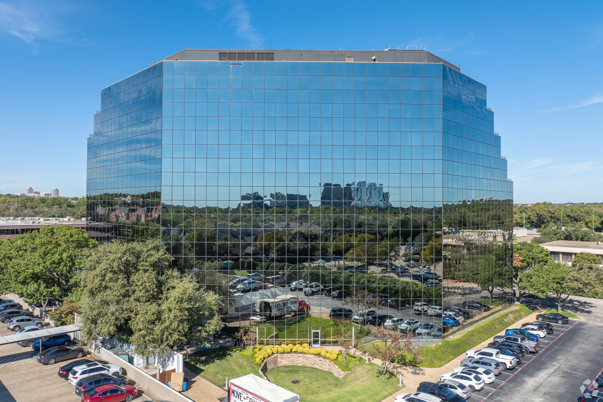 12720 Hillcrest Rd, Dallas, TX for lease Building Photo- Image 1 of 17