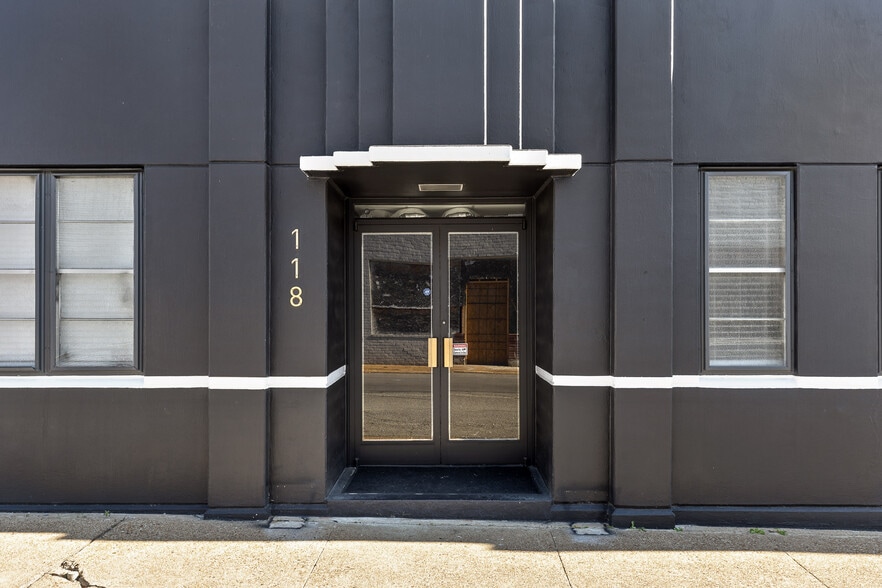 118 Howard St, Rossville, GA for sale - Building Photo - Image 1 of 32