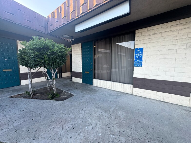 7400 El Cajon Blvd, La Mesa, CA for lease - Building Photo - Image 2 of 4