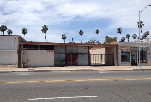 2014 S Main St, Santa Ana, CA à vendre - Photo du bâtiment - Image 2 de 10