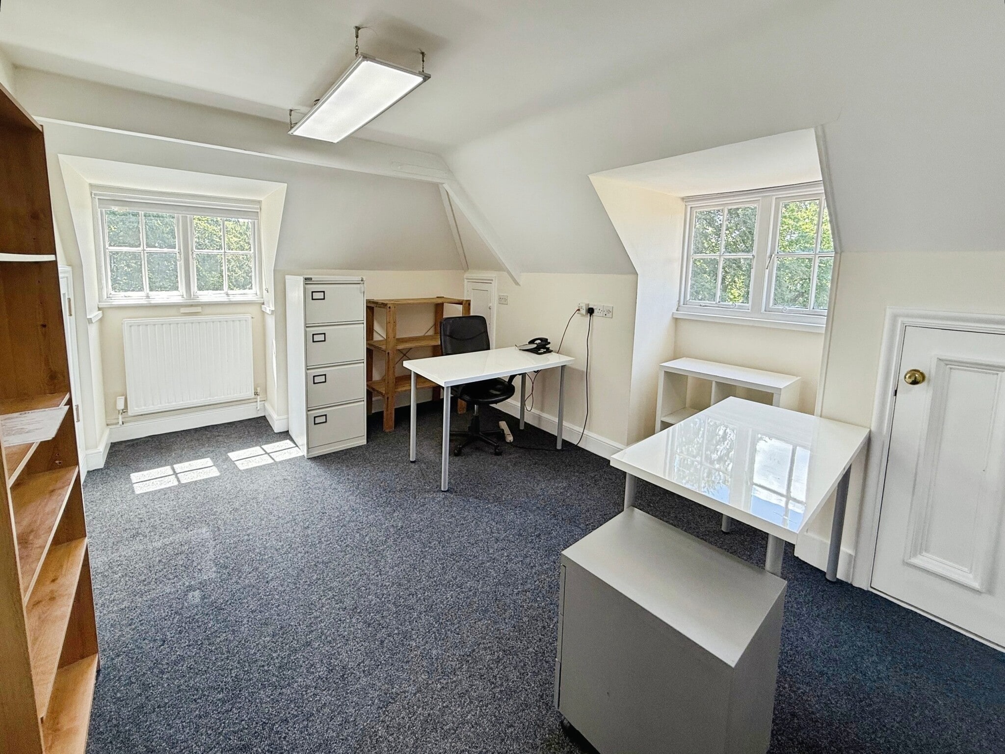 82 Great North Rd, Hatfield for lease Interior Photo- Image 1 of 5