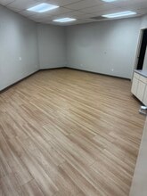 590 N Alma School Rd, Chandler, AZ for lease Interior Photo- Image 2 of 10