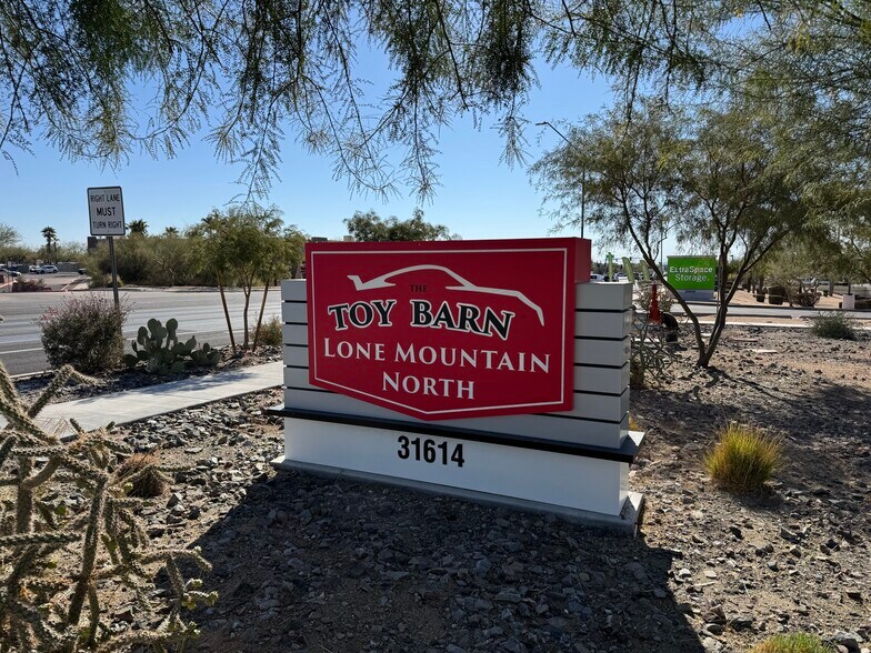 31606 N Cave Creek Rd, Cave Creek, AZ à vendre - Photo principale - Image 1 de 40