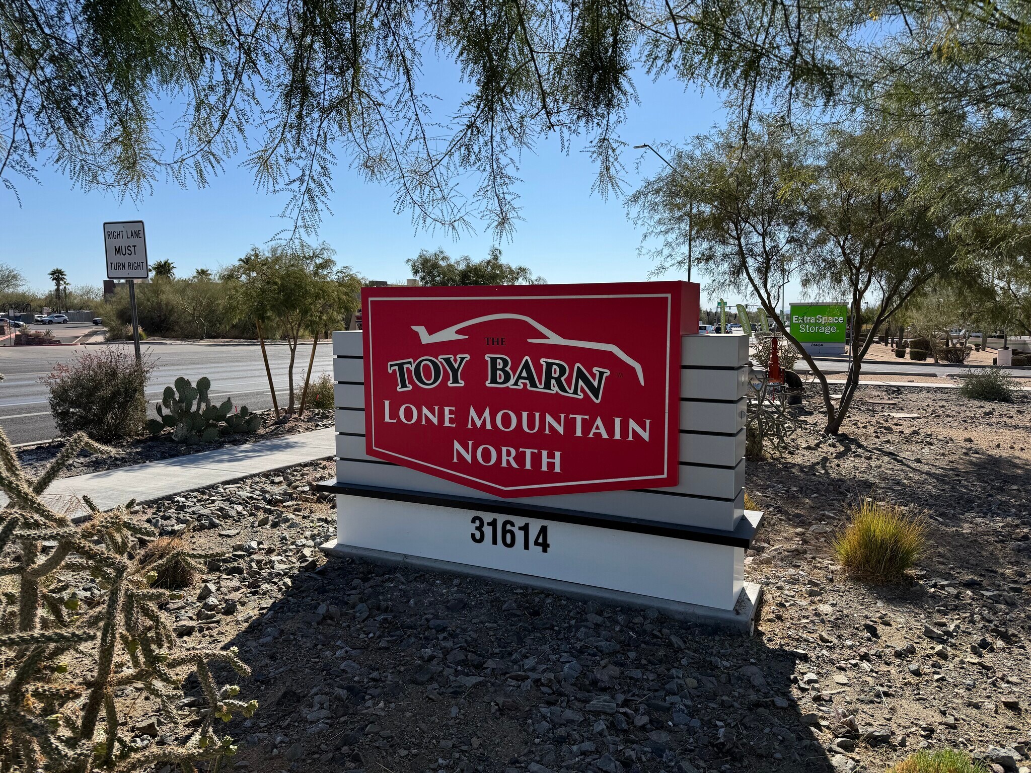 31606 N Cave Creek Rd, Cave Creek, AZ à vendre Photo du bâtiment- Image 1 de 9