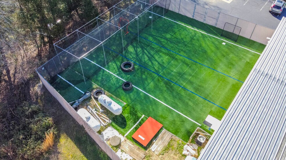 12927 Plaza Dr, Richmond, VA à louer - Photo du bâtiment - Image 3 de 37