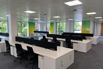 73 London Rd, Redhill for lease Interior Photo- Image 2 of 5