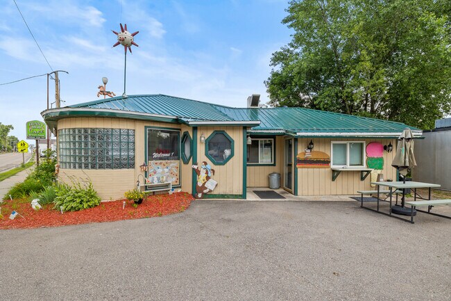 More details for 601 Main St, Junction City, WI - Retail for Sale