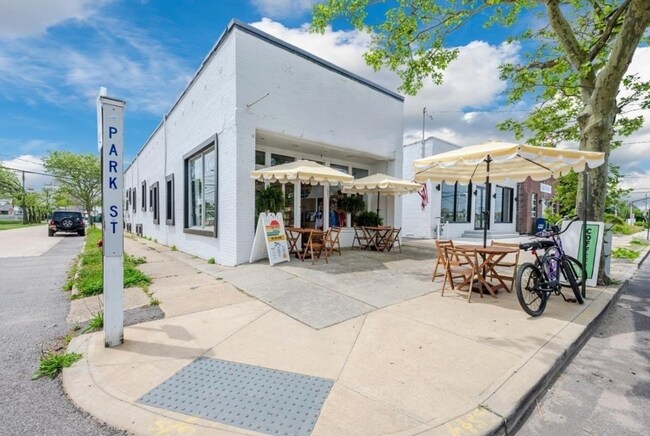 More details for 2001 Park St, Atlantic Beach, NY - Retail for Sale