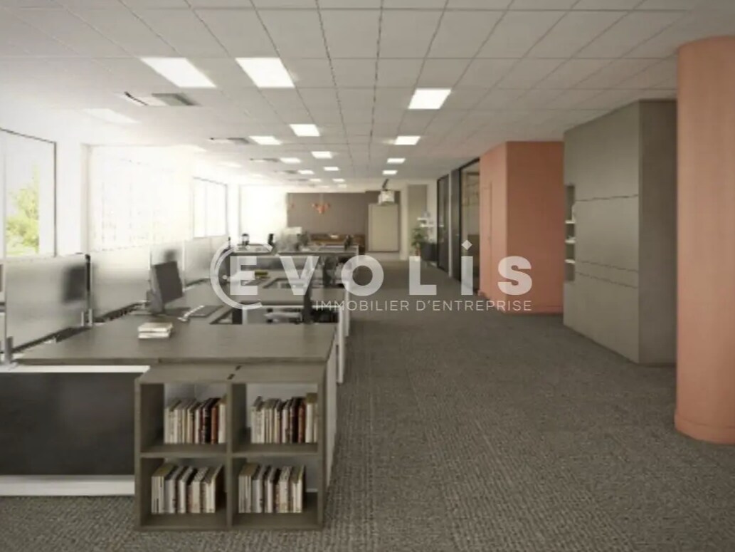 18 Rue Grange Dame Rose, Vélizy-Villacoublay for lease Interior Photo- Image 1 of 1