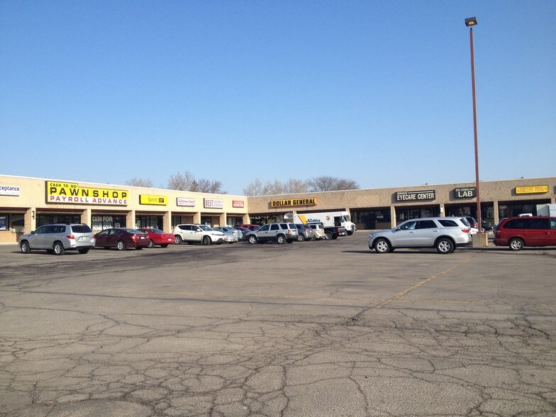 4788-4936 W Broad St, Columbus, OH for lease - Building Photo - Image 2 of 9