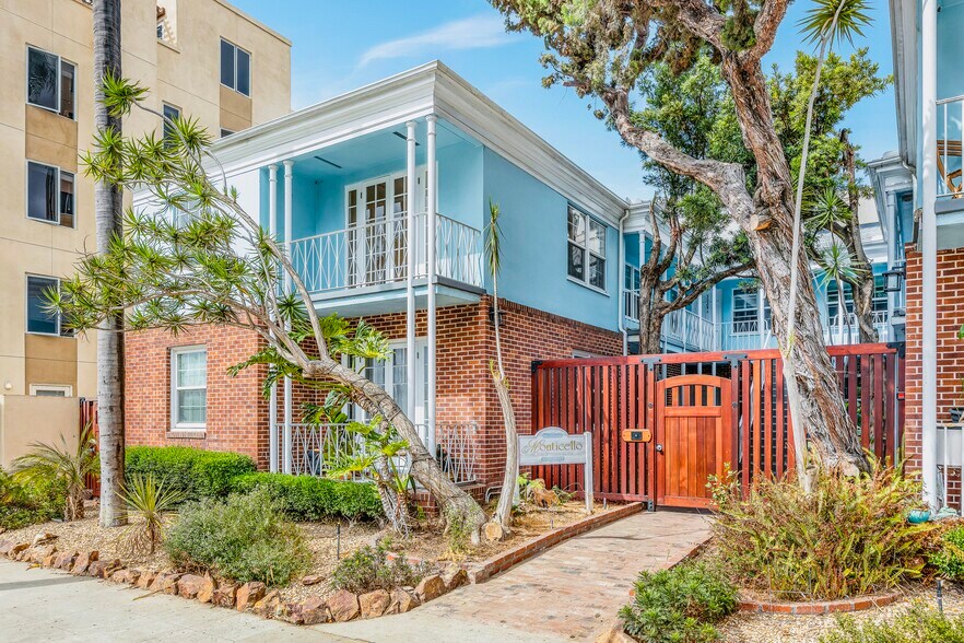 3020 6th Ave, San Diego, CA à vendre - Photo du bâtiment - Image 1 de 9