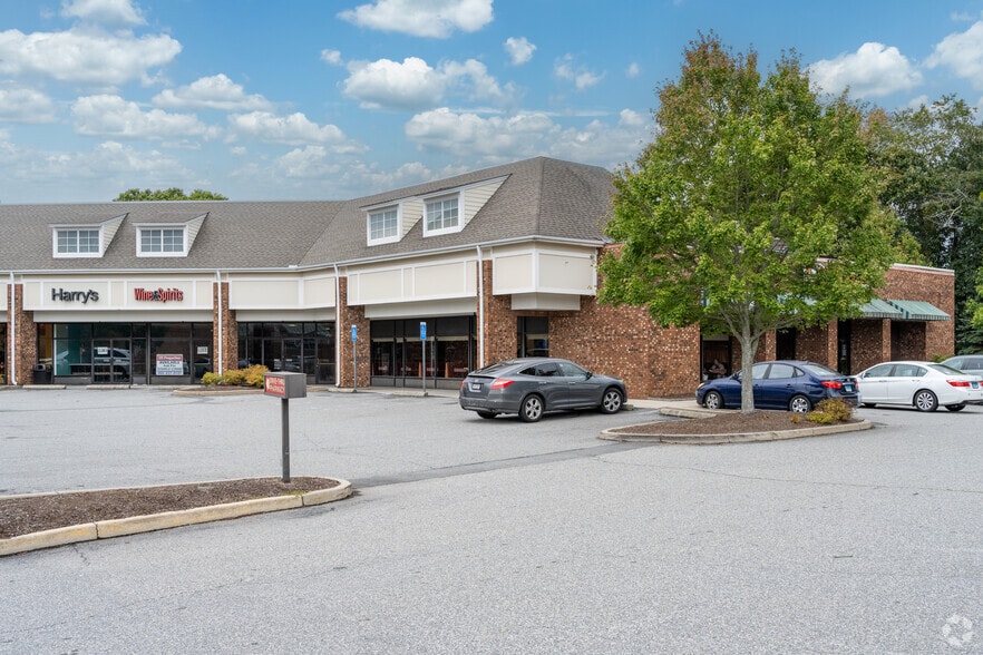 441 Long Hill Rd, Groton, CT for lease - Building Photo - Image 2 of 4