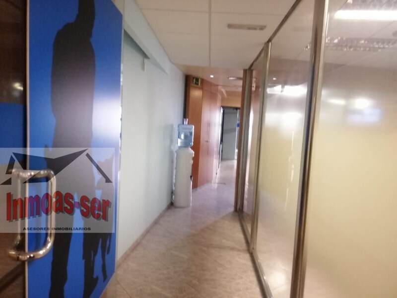 Multifamily in Barcelona, Barcelona for sale Interior Photo- Image 1 of 7