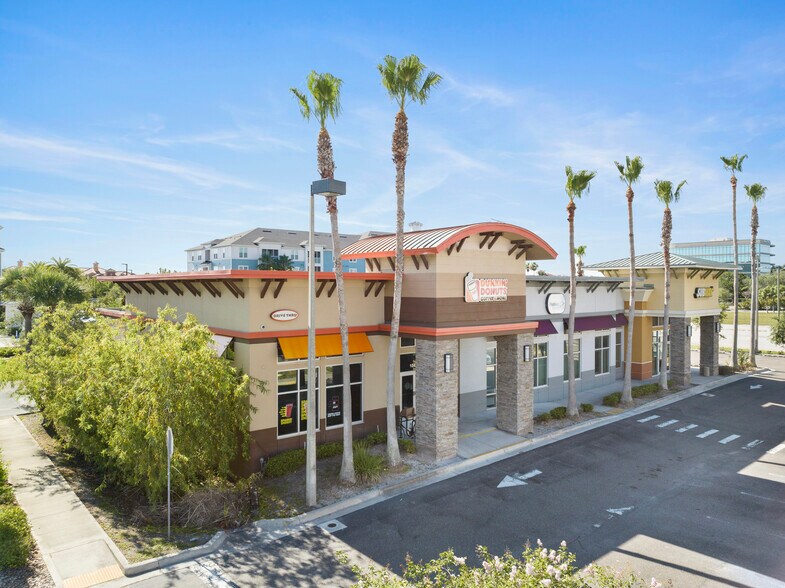 18419 US Hwy 19 N, Clearwater, FL for lease - Building Photo - Image 2 of 9