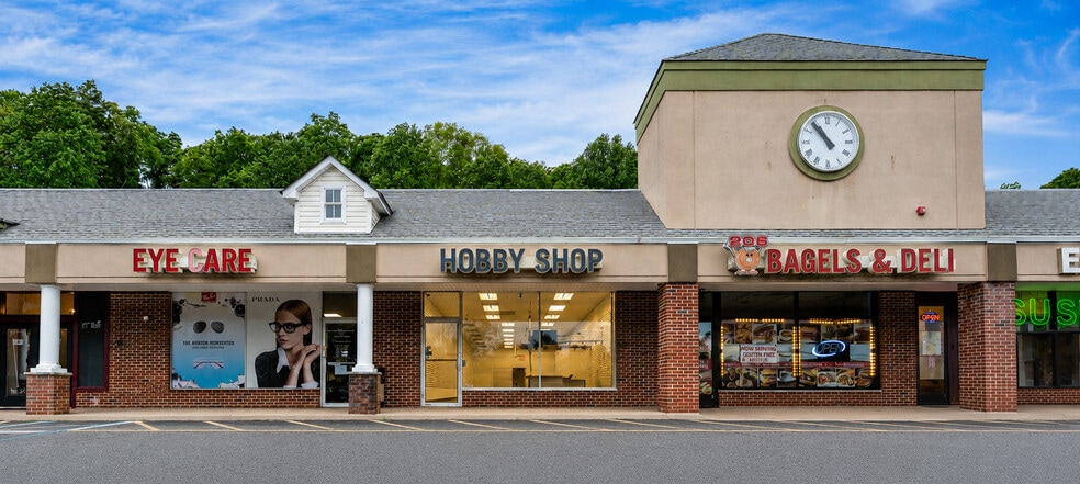 240 US Highway 206, Flanders, NJ for lease - Building Photo - Image 2 of 4