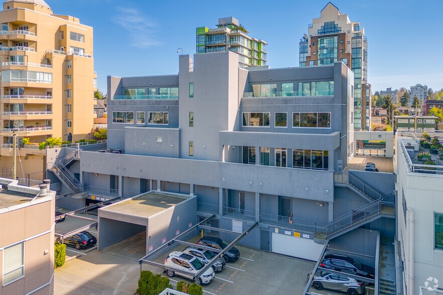 1245 W Broadway, Vancouver, BC for lease - Building Photo - Image 3 of 6