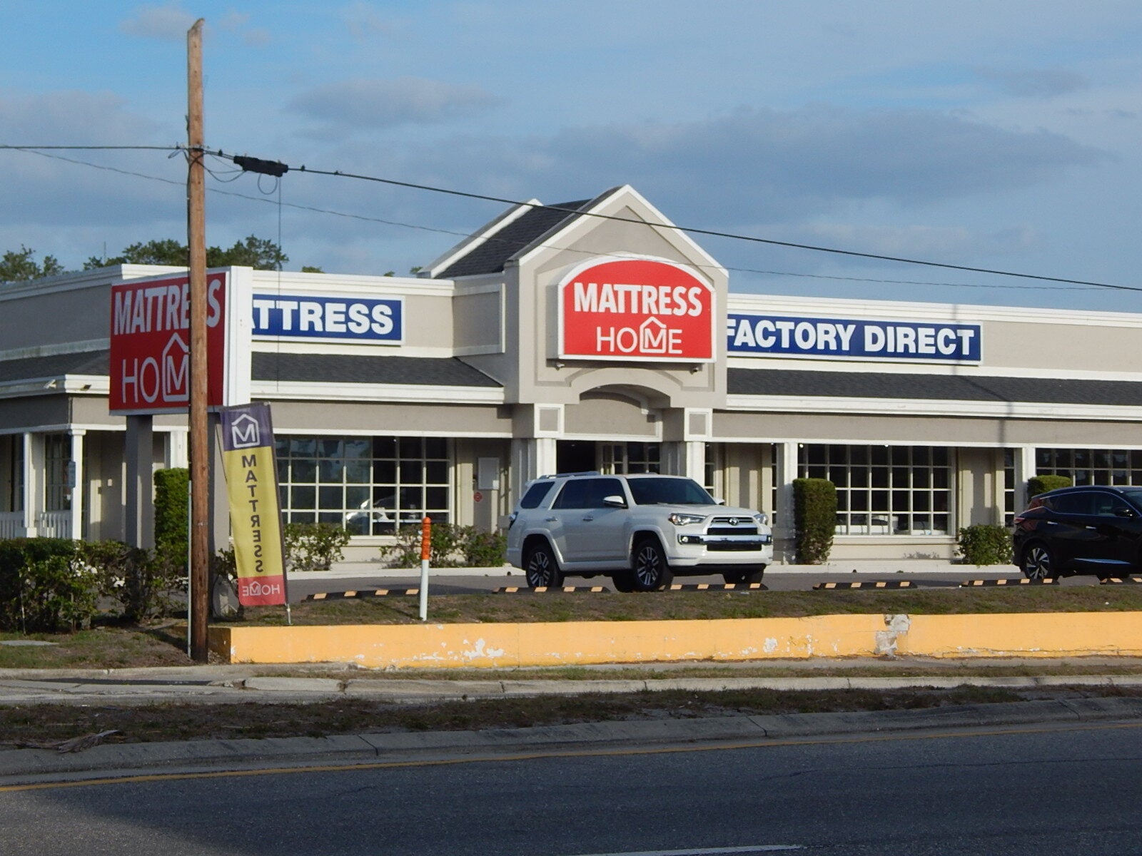 4625 S Tamiami Trl, Sarasota, FL for lease Building Photo- Image 1 of 9