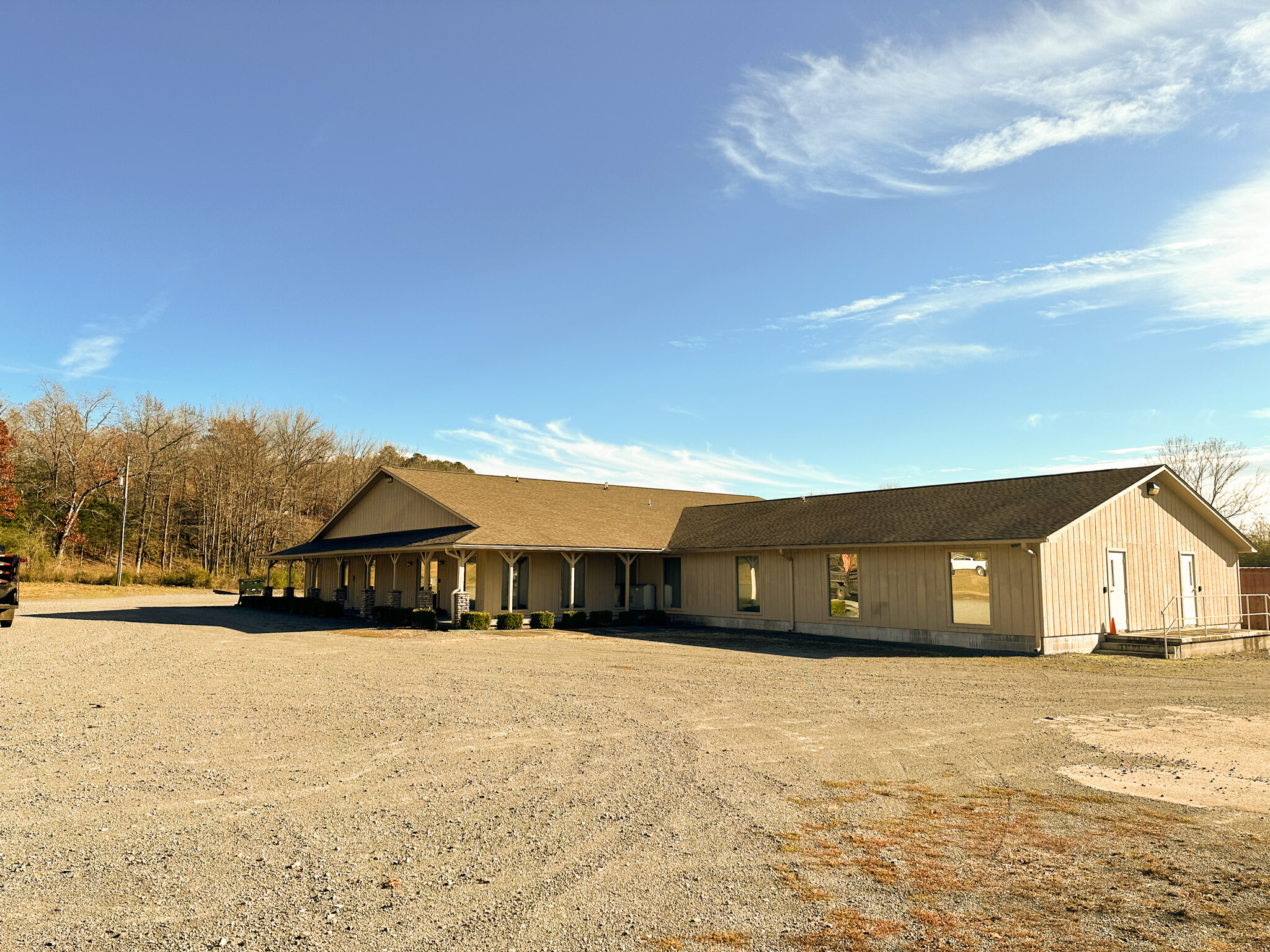 726 Highway 16 E, Clinton, AR for sale Building Photo- Image 1 of 1