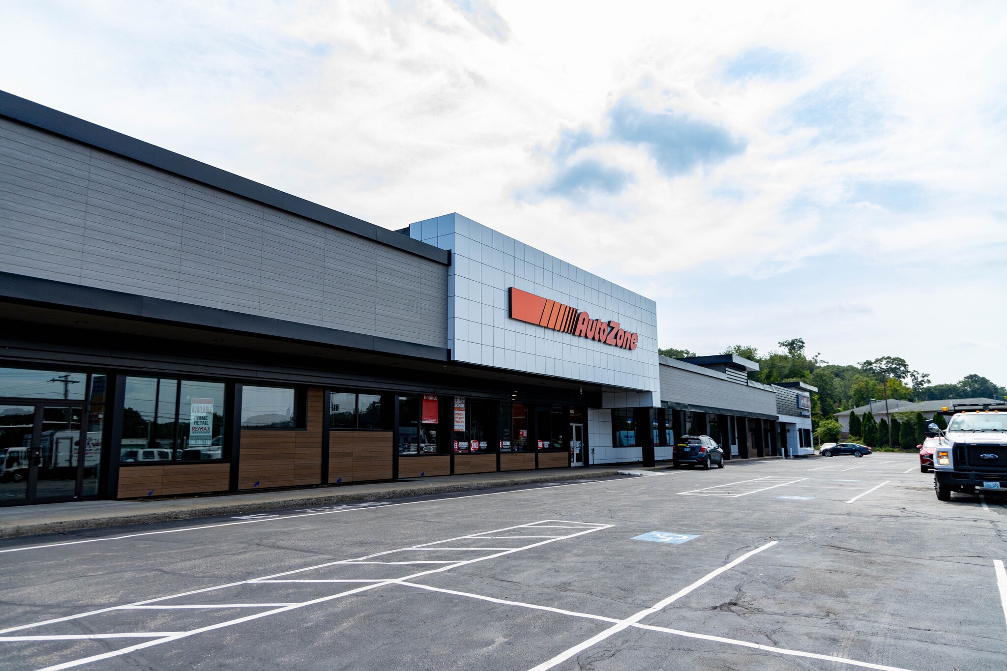 1020 Bald Hill Rd, Warwick, RI for lease Building Photo- Image 1 of 12