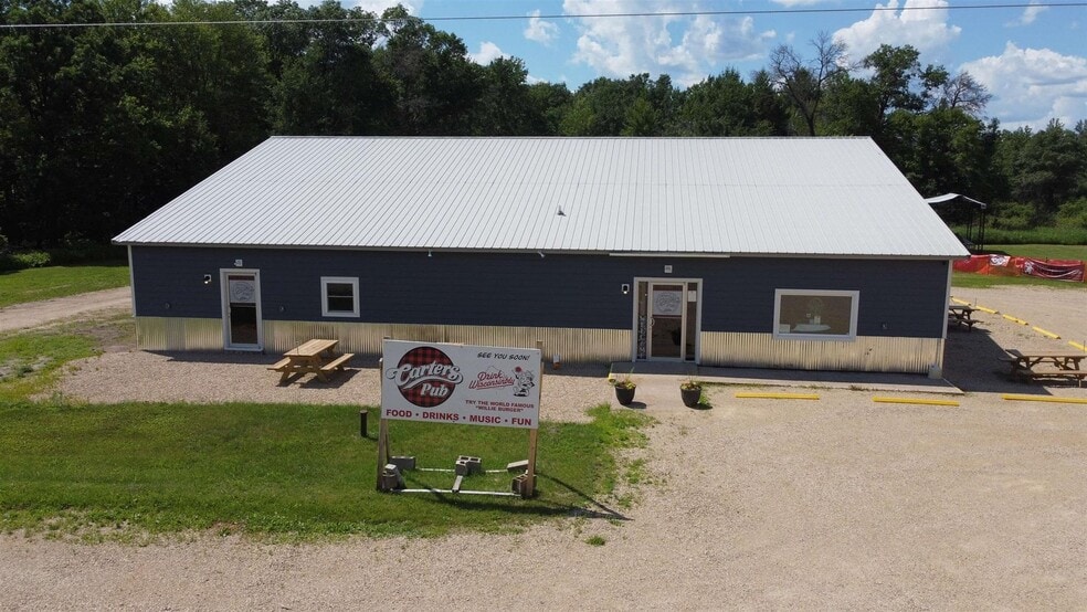 N7405 State Road 80, New Lisbon, WI for sale - Building Photo - Image 1 of 14