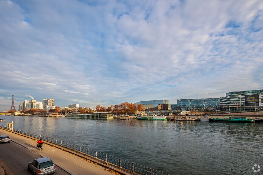 17 Rue Van Loo, Paris à vendre - Photo du bâtiment - Image 2 de 3