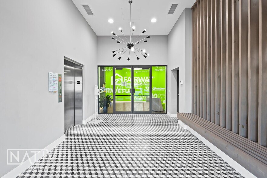 1471 NE 26th St, Wilton Manors, FL à vendre - Photo du bâtiment - Image 2 de 28