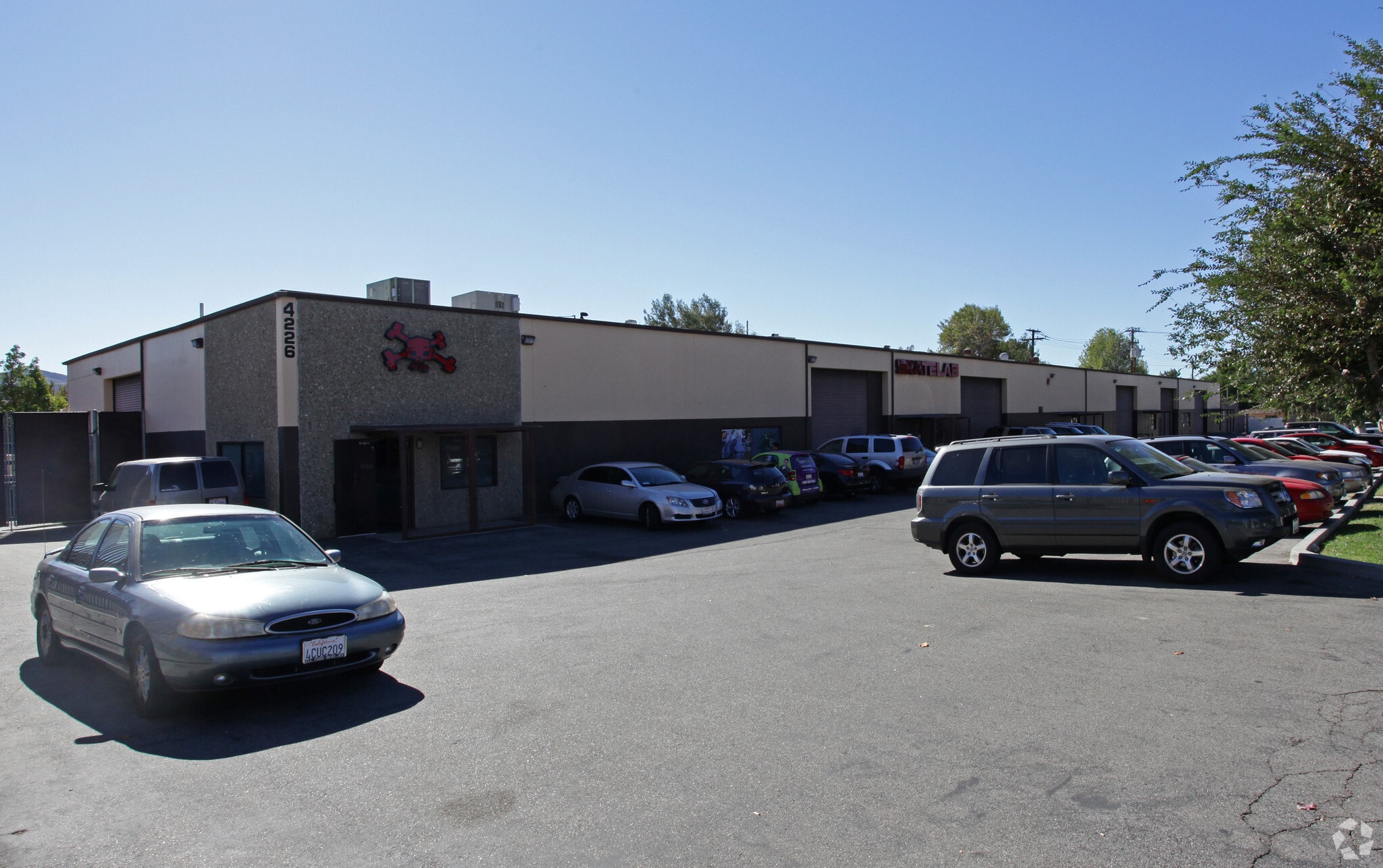 4226 Valley Fair St, Simi Valley, CA for lease Primary Photo- Image 1 of 4