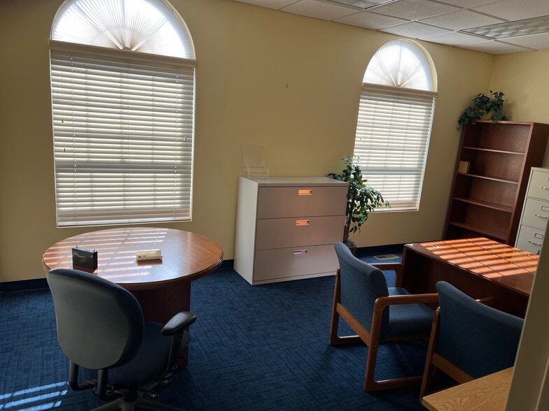 435 E North St, Bradley, IL for sale - Building Photo - Image 3 of 22