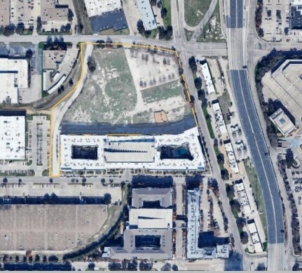 5000 Alpha Rd, Farmers Branch, TX à vendre Photo du bâtiment- Image 1 de 5