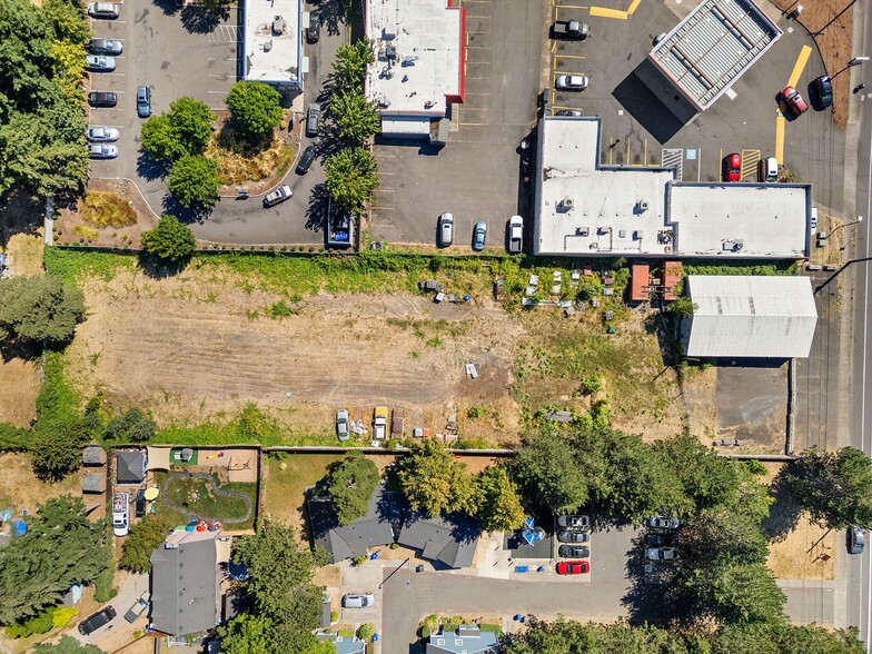 3105 NE Division St, Gresham, OR for sale - Building Photo - Image 1 of 6