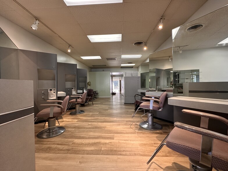 2414-2418 S Garfield Ave, Monterey Park, CA à louer - Photo du bâtiment - Image 1 de 6