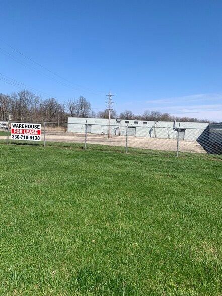 1601 Hunter Ave, Niles, OH à louer - Photo du bâtiment - Image 1 de 37