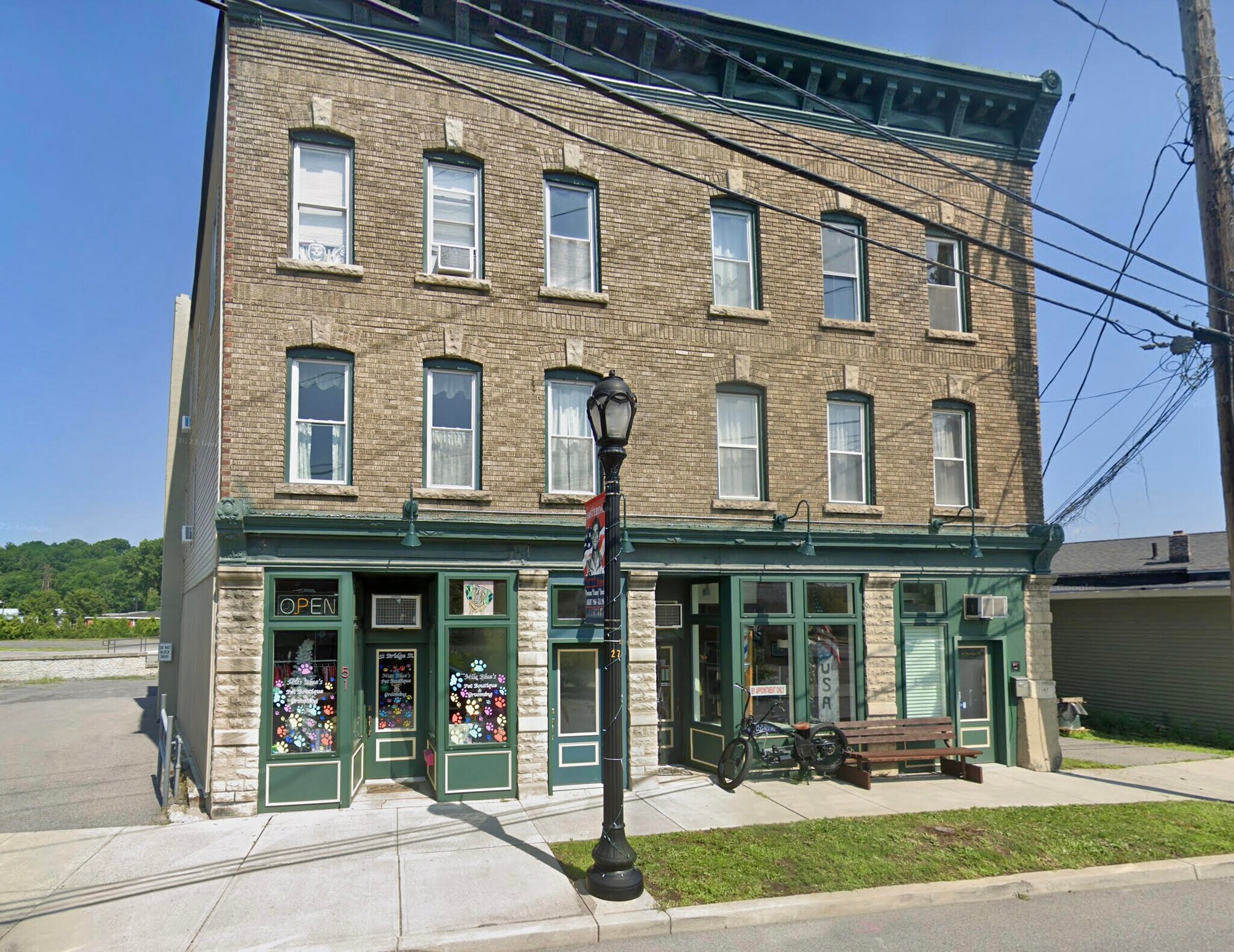 51 Bridge St, Amsterdam, NY à louer Photo principale- Image 1 de 11