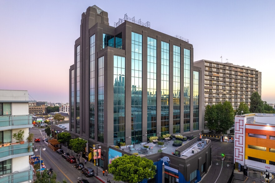 360 E 2nd St, Los Angeles, CA à louer - Photo du bâtiment - Image 2 de 5