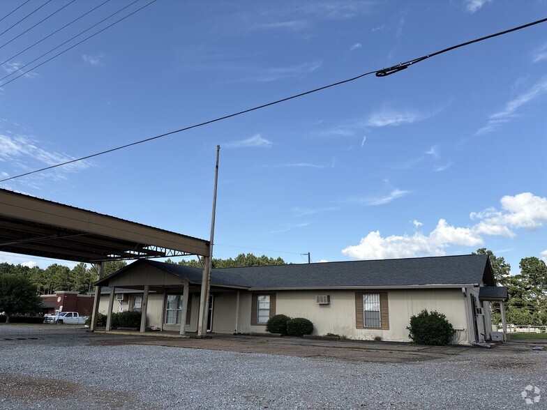 96 Baker Ln, Brandon, MS for sale - Primary Photo - Image 1 of 1