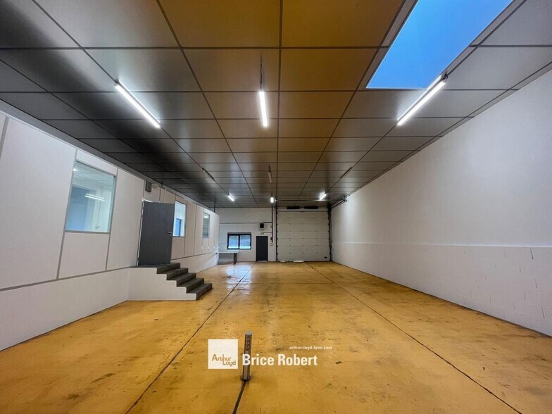 14/16 Rue Douaumont, Villeurbanne for lease - Building Photo - Image 3 of 8