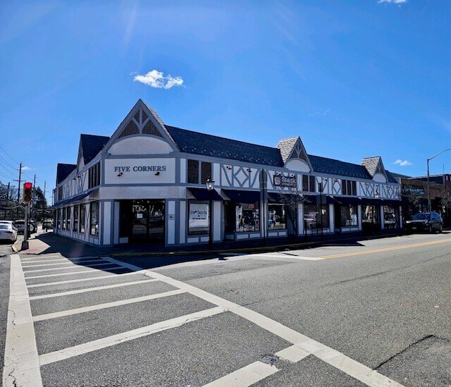 269-299 Westwood Ave, Westwood, NJ à louer - Photo du bâtiment - Image 2 de 7