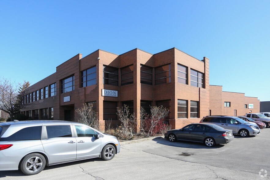 29 Tandem Rd, Vaughan, ON for sale - Primary Photo - Image 1 of 1