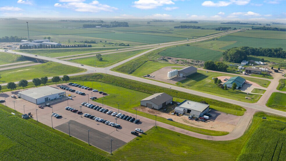 24605 Klein Ave, Dell Rapids, SD for sale - Building Photo - Image 1 of 16