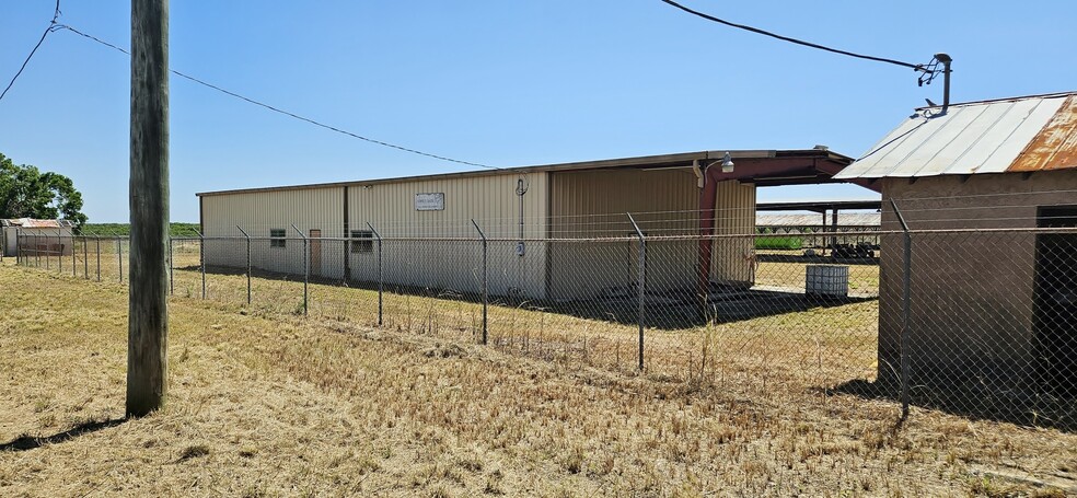 321 Davis Bros Rd, Frostproof, FL à vendre - Photo du bâtiment - Image 2 de 23