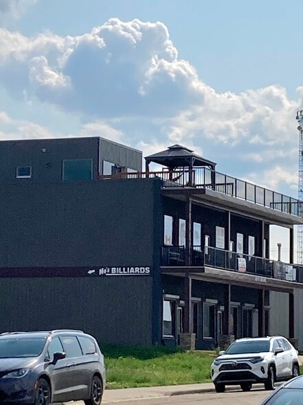 10117 102, Lac La Biche, AB à vendre - Photo du bâtiment - Image 2 de 24