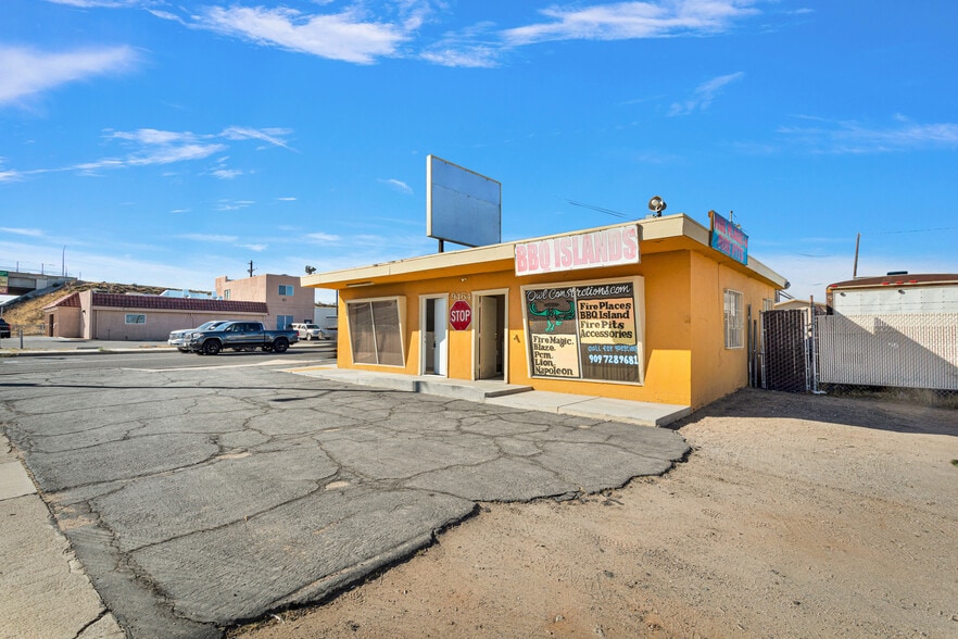9464 Hesperia Rd, Hesperia, CA for sale - Building Photo - Image 3 of 38