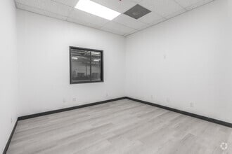 3535 N Anza Rd, Palm Springs, CA for lease Interior Photo- Image 1 of 7
