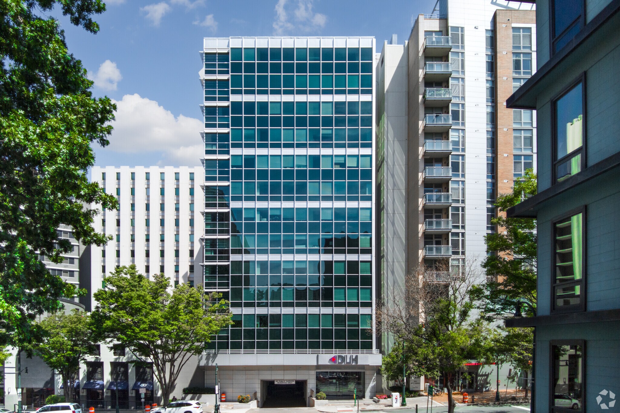 8757 Georgia Ave, Silver Spring, MD à louer Photo principale- Image 1 de 9