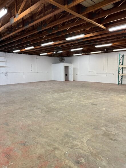 1412-1414 Viscaya Pky, Cape Coral, FL for lease - Building Photo - Image 3 of 18