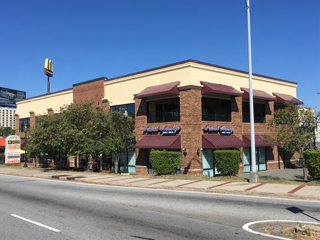 Plus de détails pour Virginia Ave, Hapeville, GA - Bureau/Commerce de détail à louer