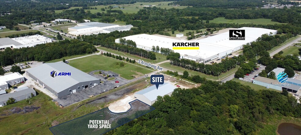 2759 S Armstrong Ave, Fayetteville, AR à louer - Photo du bâtiment - Image 3 de 6