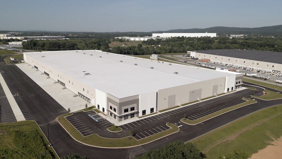 Canal Rd, Manchester, PA à louer - Photo du bâtiment - Image 1 de 7