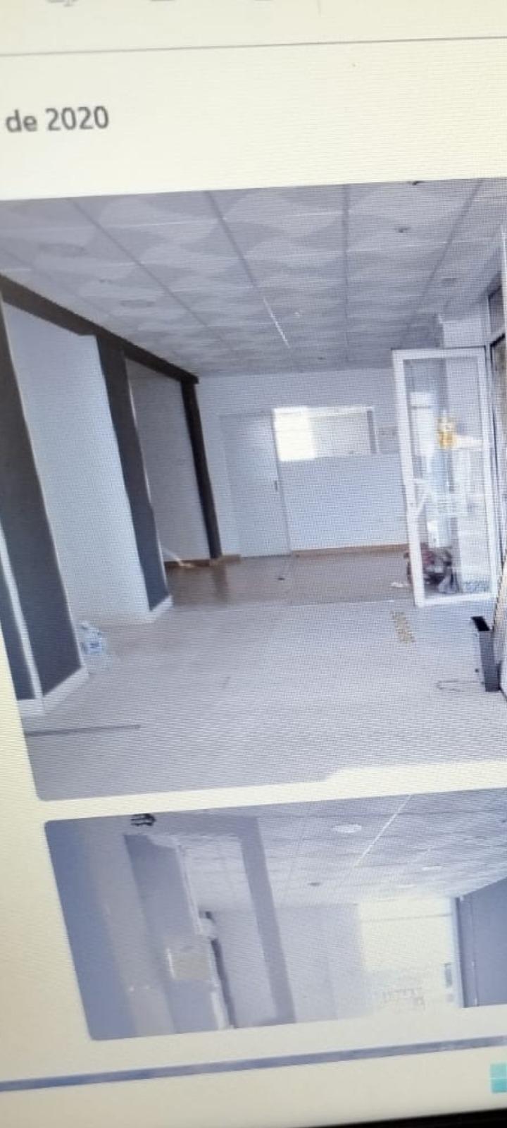 Retail in Cáceres, Cáceres for lease Primary Photo- Image 1 of 3