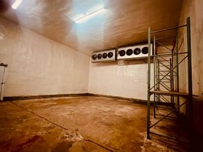 1501 NW 23rd St, Miami, FL for lease Interior Photo- Image 2 of 8